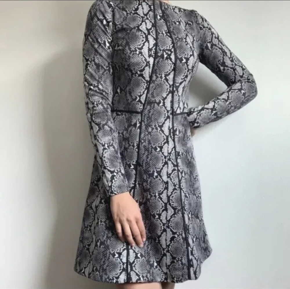 Michael Kors Snake Print Long Sleeve Dress Size 8